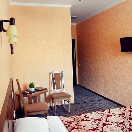 Hotel Dobrodiy Vinnycja Exteriér fotografie