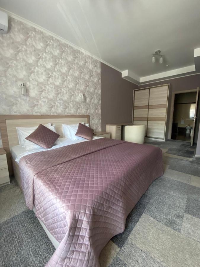 Hotel Dobrodiy Vinnycja Exteriér fotografie