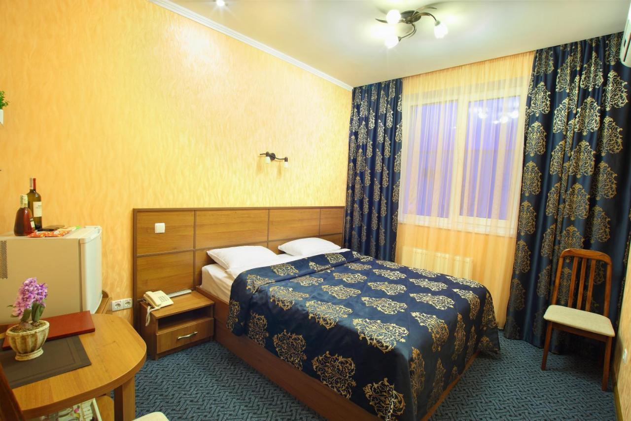 Hotel Dobrodiy Vinnycja Exteriér fotografie