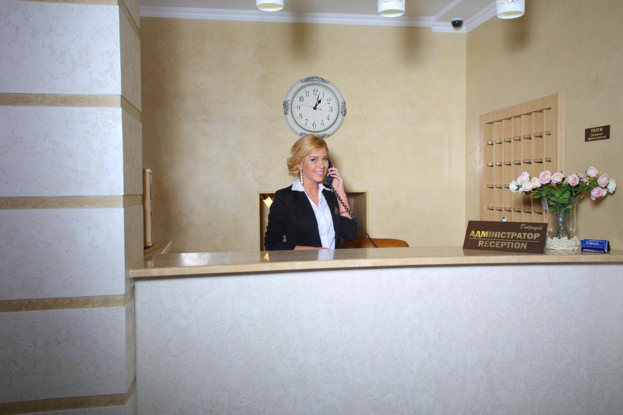 Hotel Dobrodiy Vinnycja Exteriér fotografie